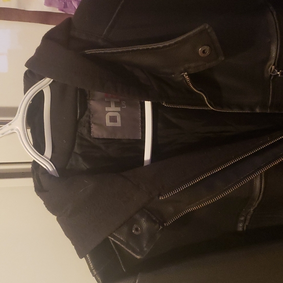 Mens DH3 hooded leather jacket. Size large - Picture 10 of 11